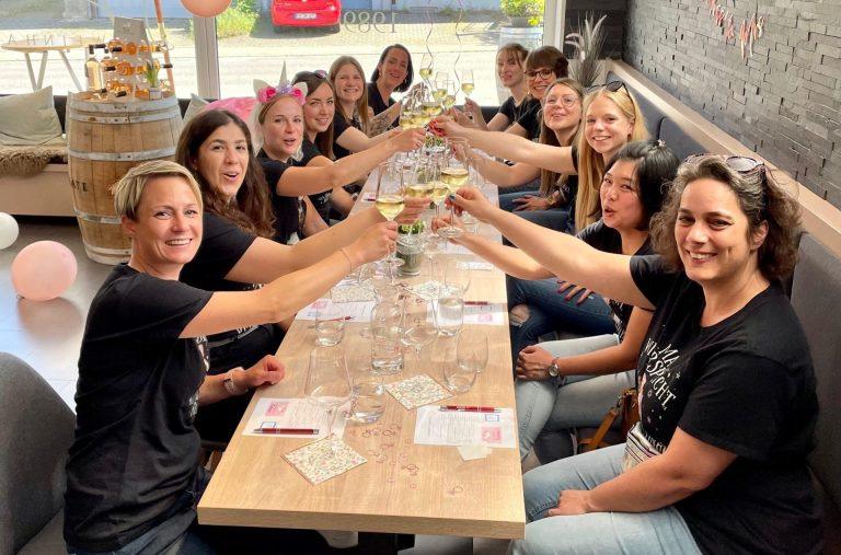 Junggesellinnenabschied Weinprobe Event